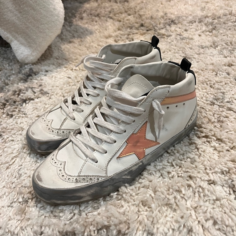 Golden Goose Mid-Star Leather Low-Top Sneaker